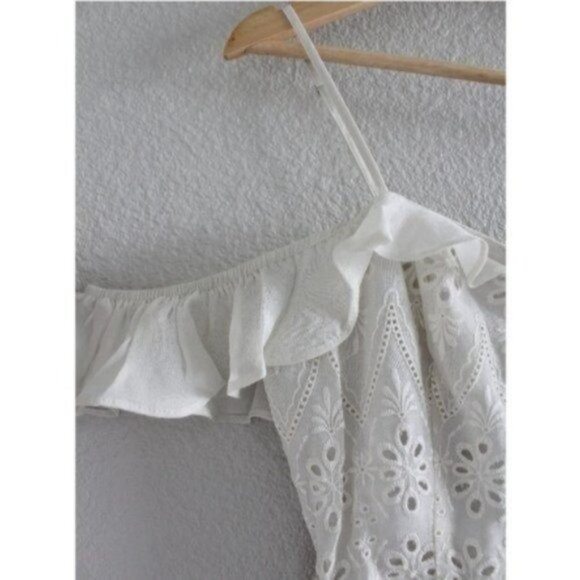 ASTR Cream Allover Tonal Embroidered Kristin Dress Size L - Picture 5 of 8